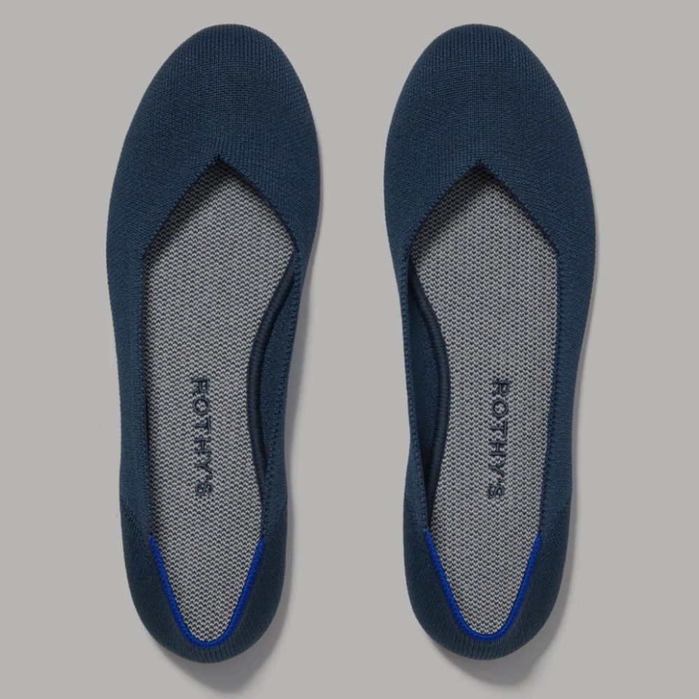 Rothy’s The Flat in Navy - Size 8